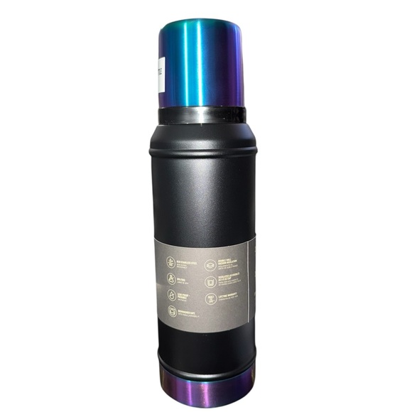 STANLEY Black Chroma Classic Bottle 1 QT NWT - Picture 3 of 10